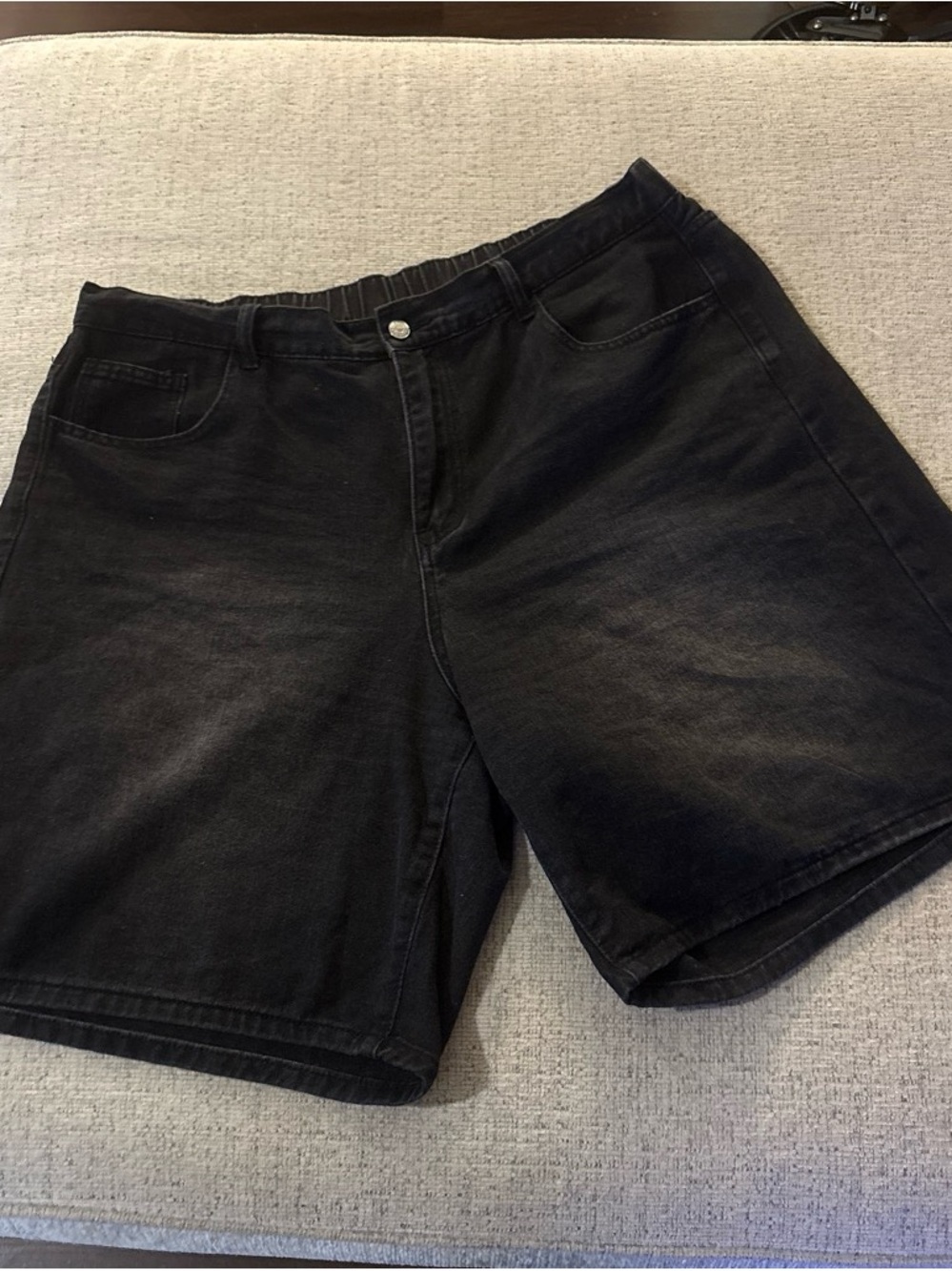 SHEIN Black Men's Denim Jean Shorts